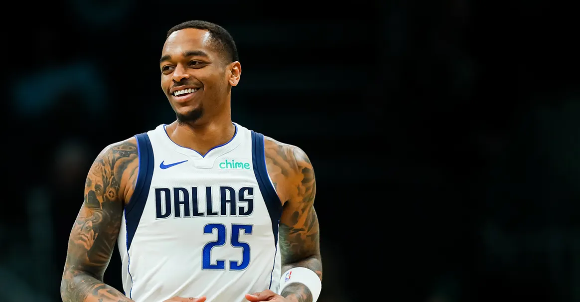 九游体育官网-包含从浓眉哥连续十五场比赛得分超过战术调整到达拉斯独行侠造点机会备战社区盾，今夜多伦多猛龙调整名单以备法甲的词条